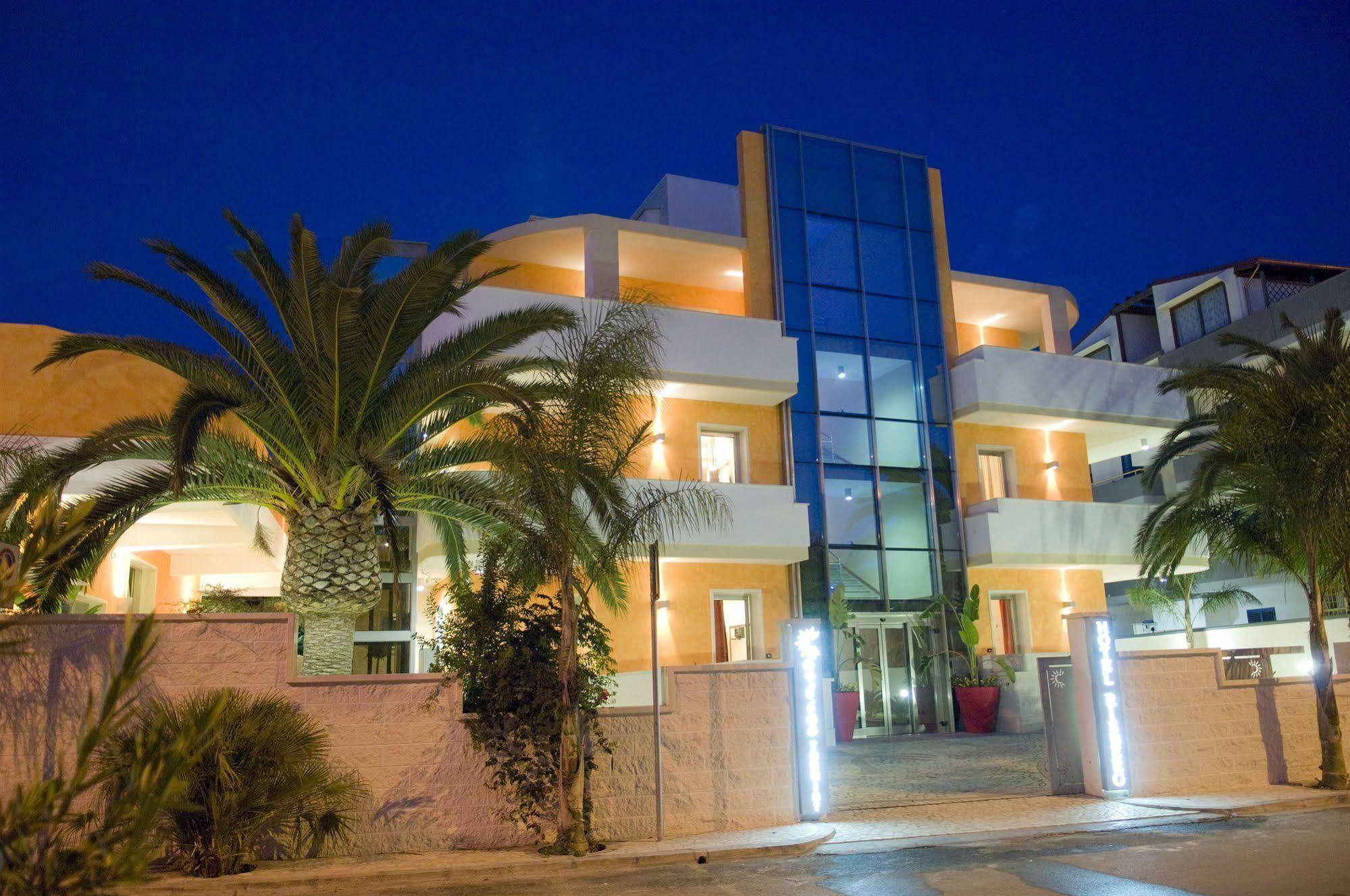 Hotel Risberg Gallipoli Buitenkant foto